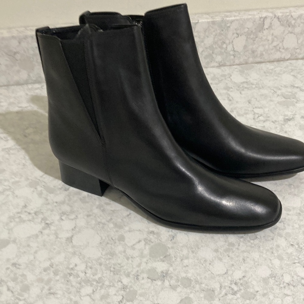 New Worthington black Oberland boot